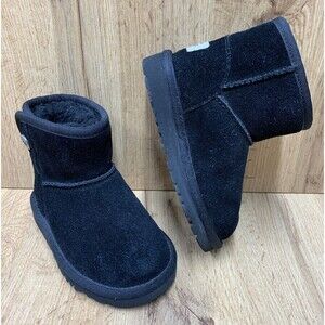 UGG Classic Mini II Boots Kids Youth Size 8 Black Suede Sheepskin